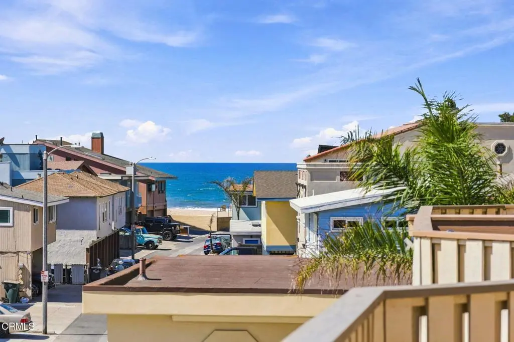 1115 1117 Pittsfield Lane, Ventura, CA — listing photo 1