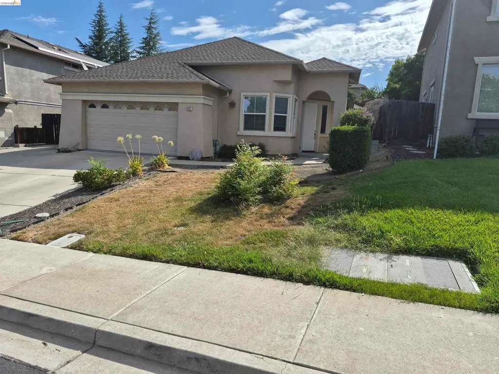 Single Family Residence for rent at 4127 Cherry Point Ct, Antioch, CA featuring 3 beds and 2 baths