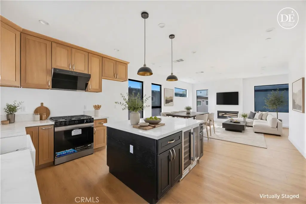 Quadruplex for sale at 10158 Regent Street, Los Angeles, CA