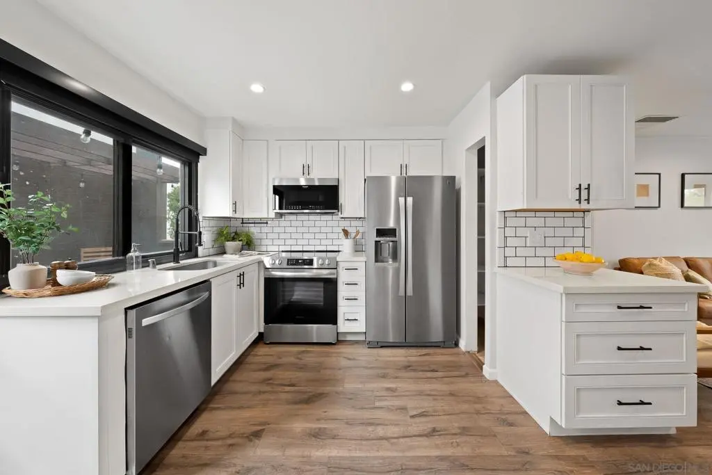 Townhouse for sale at 2282 Caminito Pescado 44, San Diego, CA featuring 2 beds and 1 bath