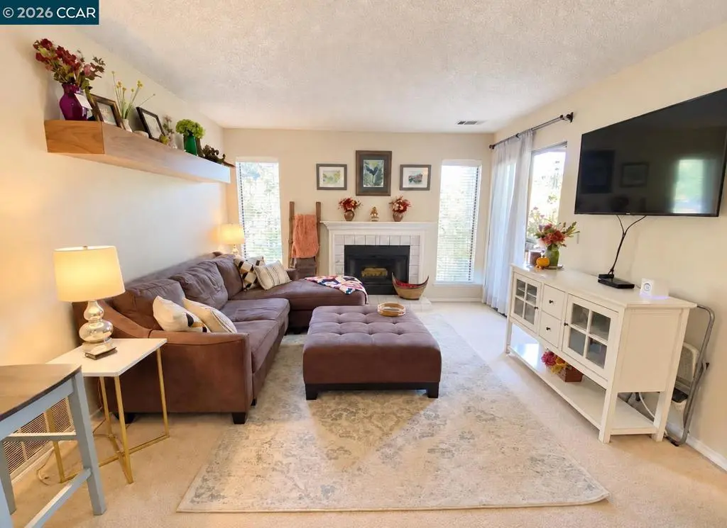 Condominium for sale at 161 Village Pl, Martinez, CA featuring 2 beds and 2 baths