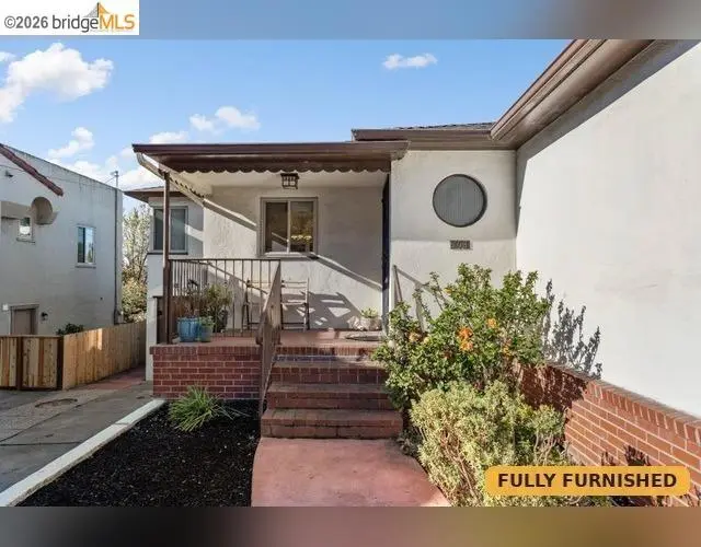 Single Family Residence for rent at 453 Dimm Street, Richmond, CA featuring 3 beds and 2 baths