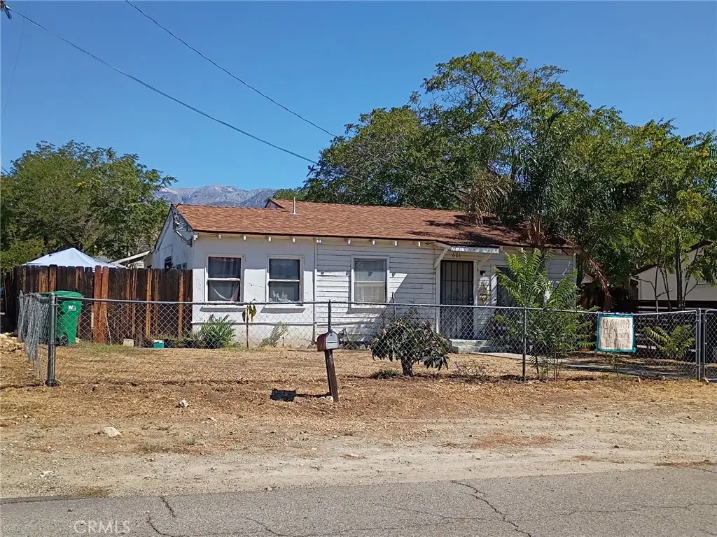 621 E Theodore, Banning, CA — listing photo 1