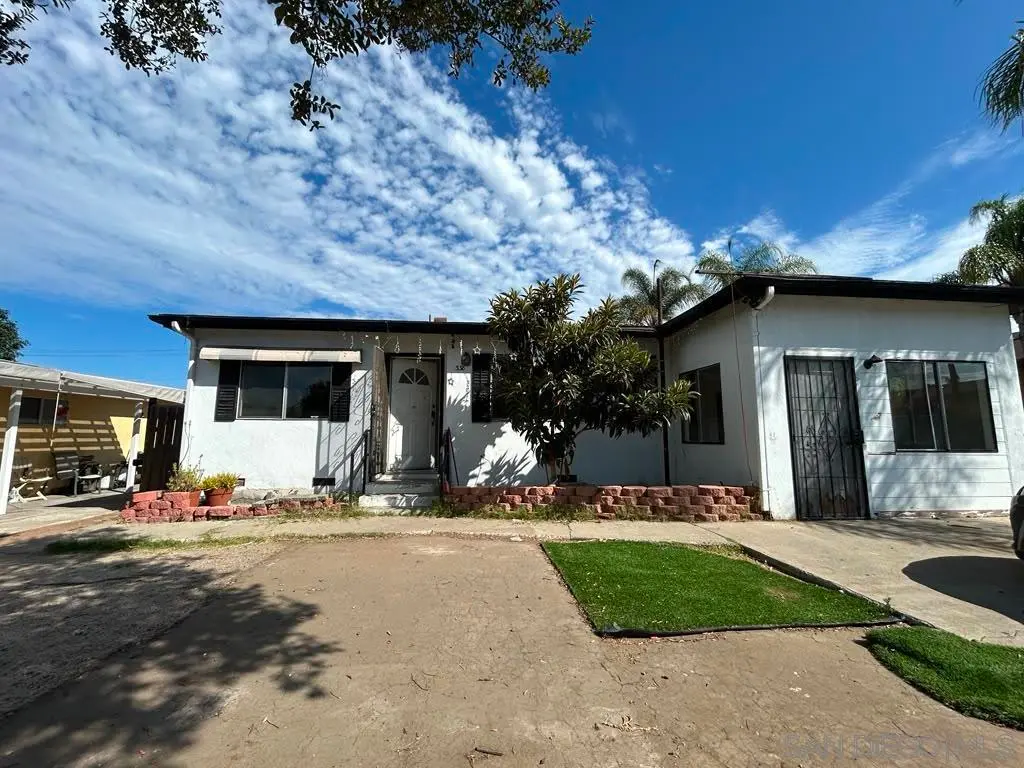 338 W 6th Ave, Escondido, CA — listing photo 1