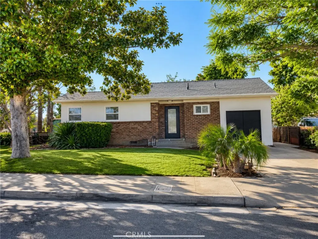 884 Lewis Street, Pomona, CA — listing photo 1