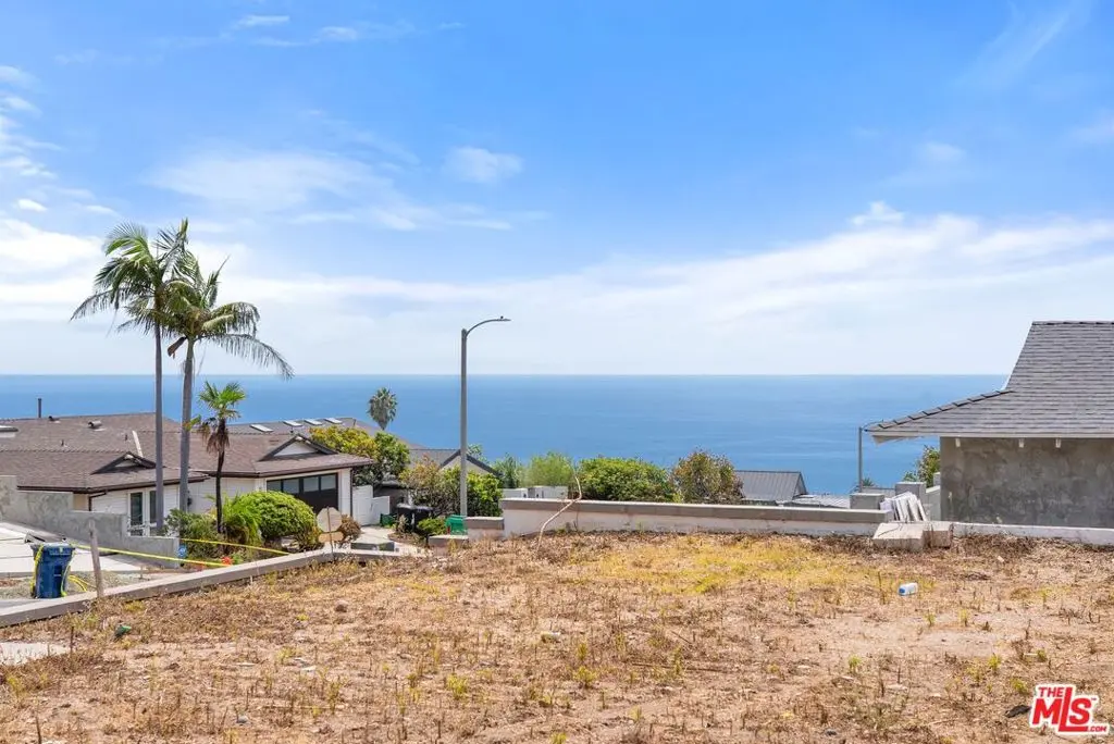 3709 Castlerock Road, Malibu, CA — listing photo 1