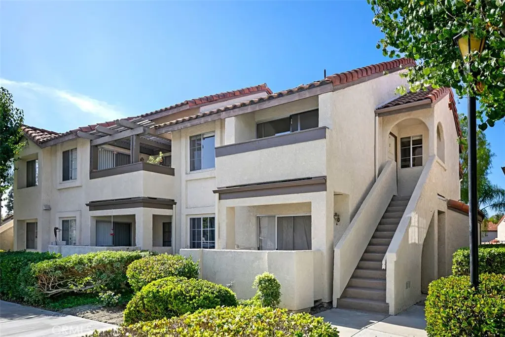 26121 La Real E4, Mission Viejo, CA — listing photo 1