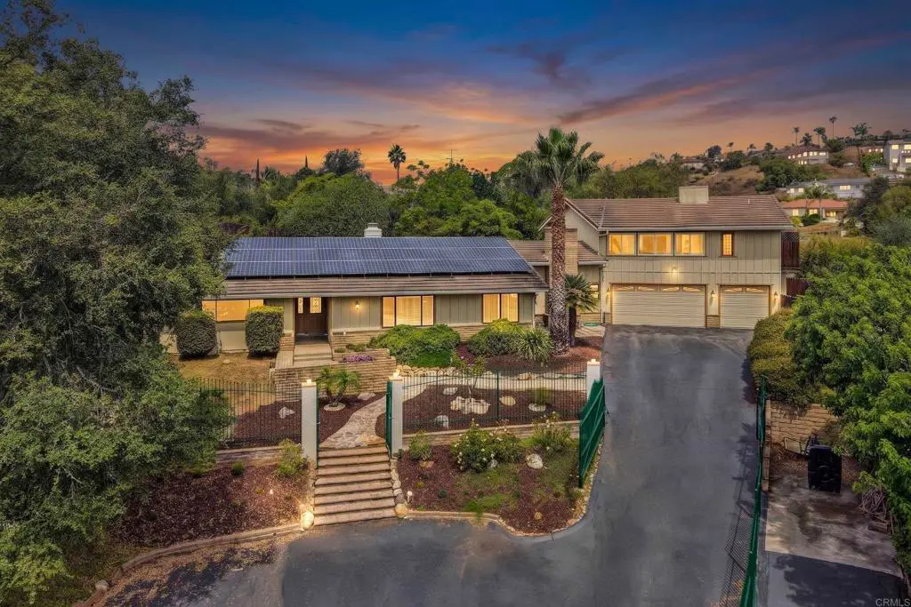 3056 Overhill Drive, Vista, CA — listing photo 1
