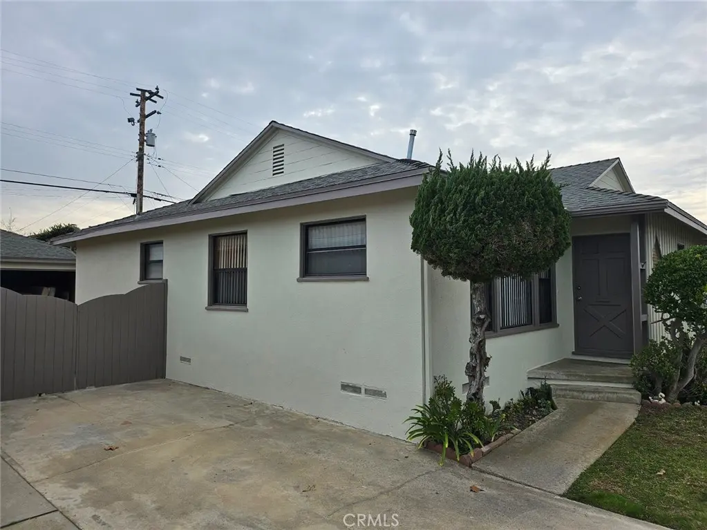 Single Family Residence for rent at 5114 Arvada Street, Torrance, CA featuring 3 beds and 2 baths