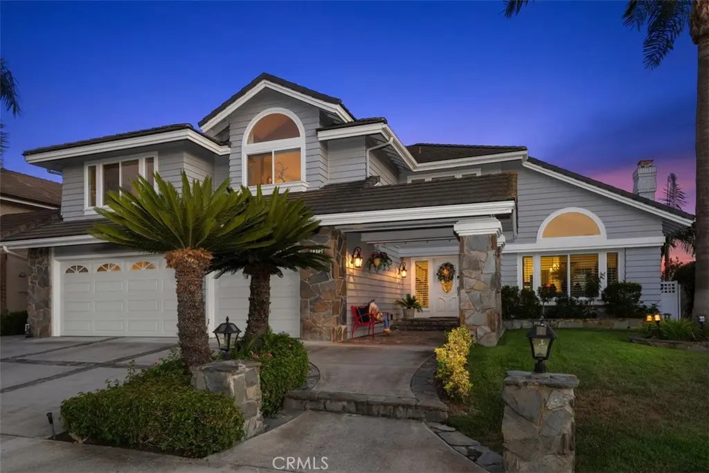 22385 Pineglen, Mission Viejo, CA — listing photo 1