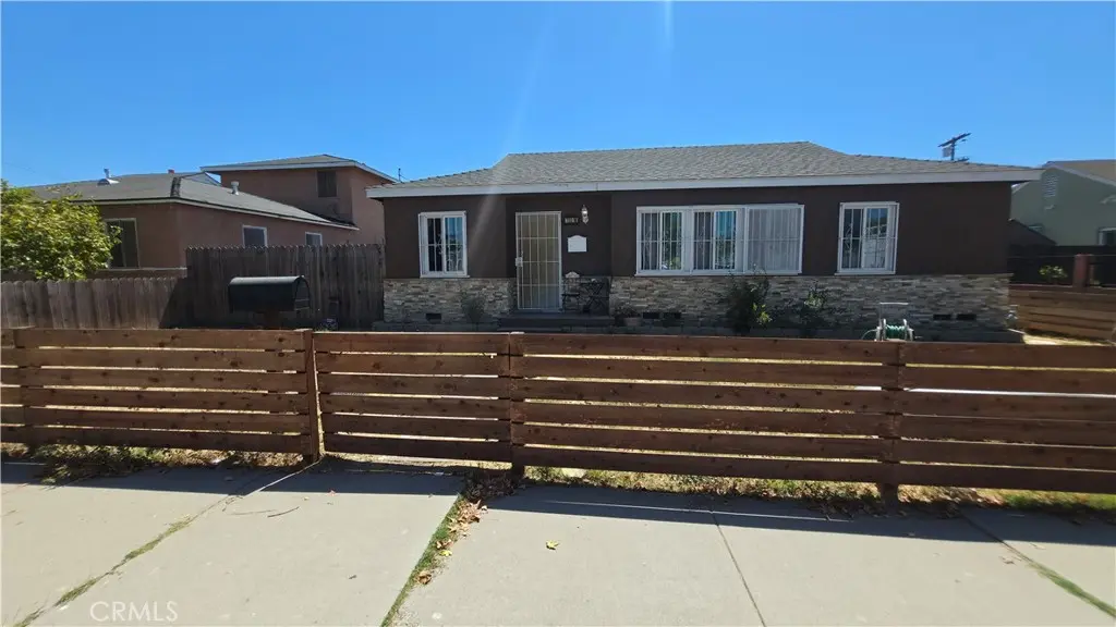 720 W 135th Street, Gardena, CA — listing photo 1