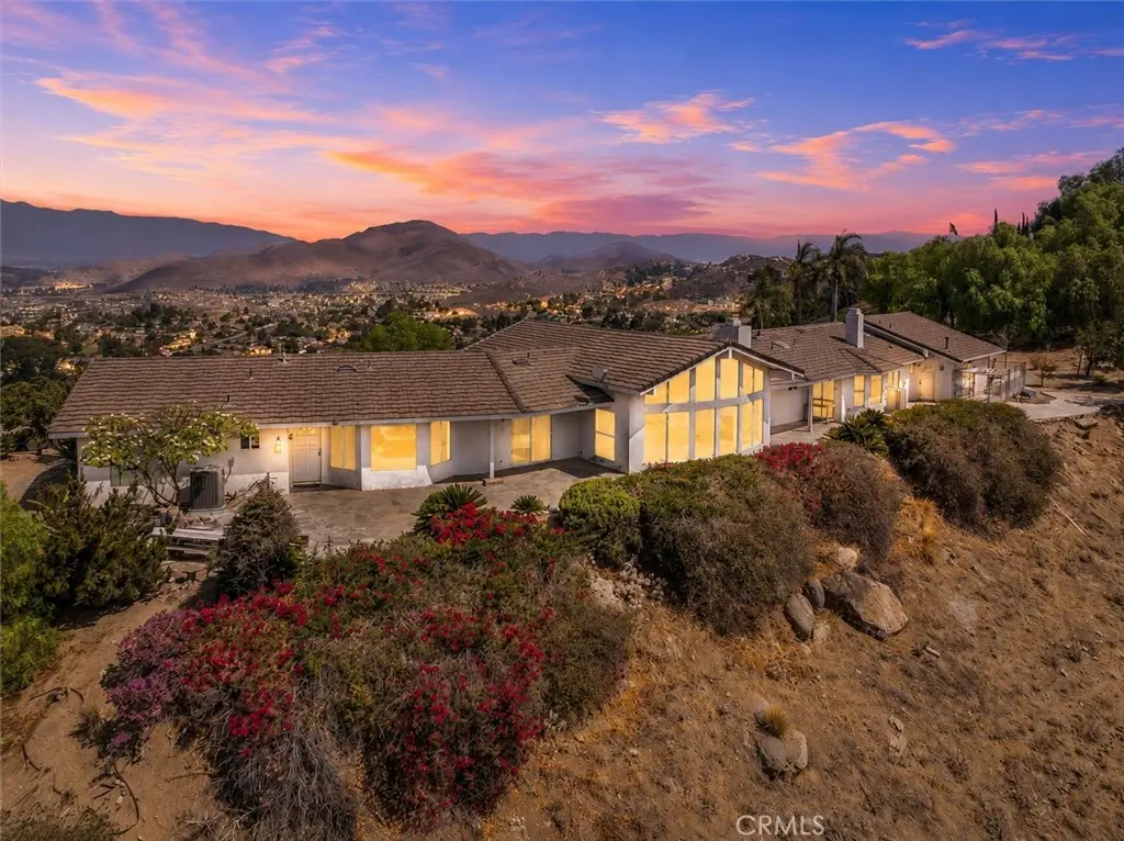 Single Family Residence for sale at 7350 Live Oak, Riverside, CA featuring 3 beds and 3 baths