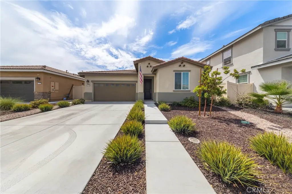 Single Family Residence for sale at 1753 Plume Lane, San Jacinto, CA featuring 3 beds and 2 baths