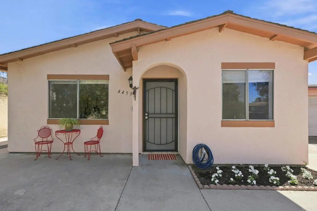 4459 Pala Road, Oceanside, CA — listing photo 1