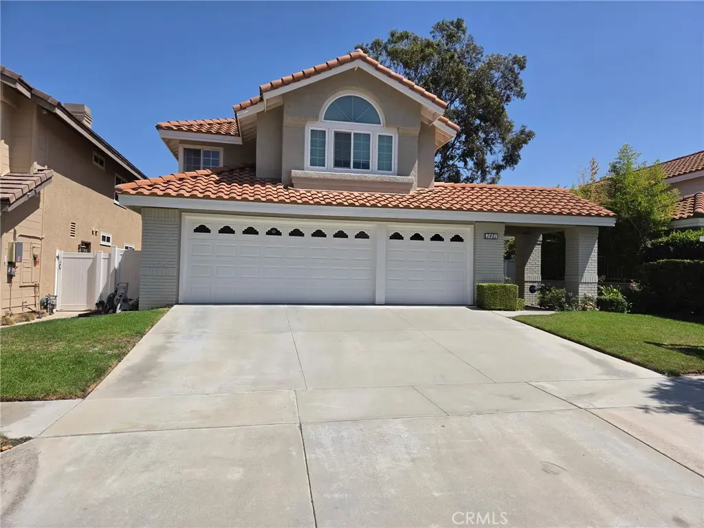 Single Family Residence for sale at 2481 Thistlewood Lane, Corona, CA featuring 5 beds and 3 baths