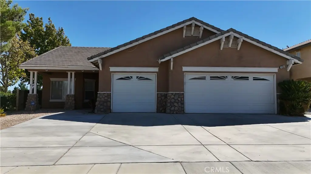Single Family Residence for sale at 12891 Pueblo, Victorville, CA featuring 3 beds and 2 baths