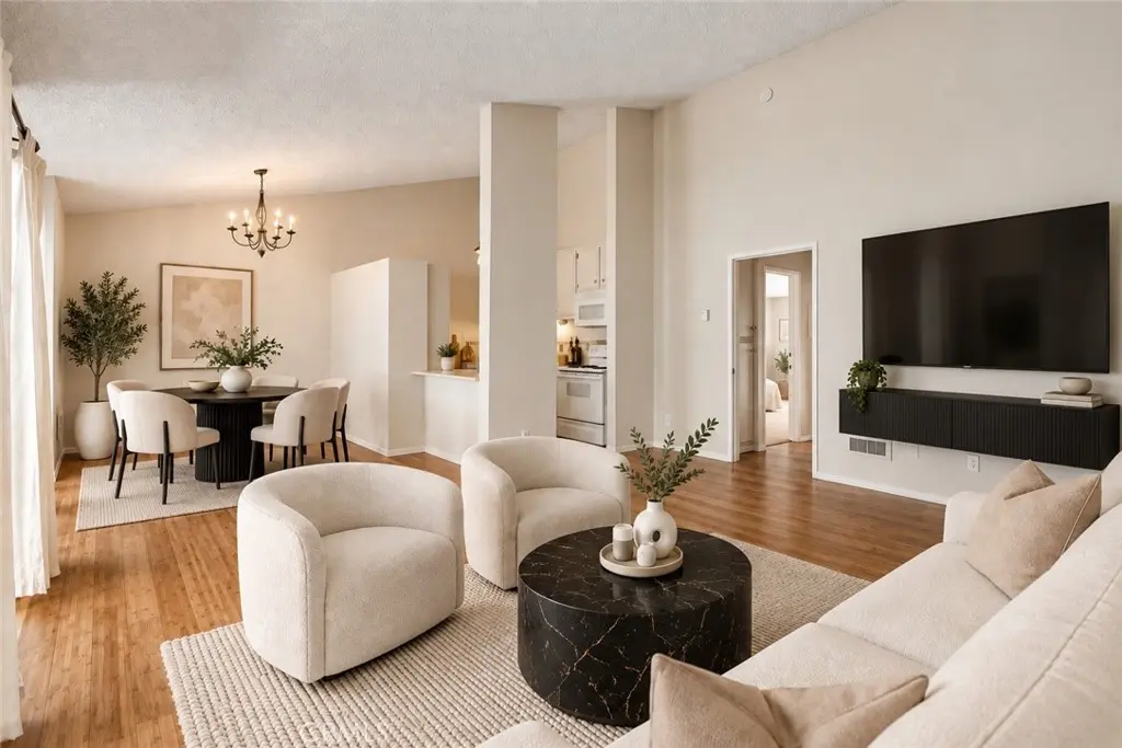 902 Camino Real 204, Redondo Beach, CA — listing photo 1