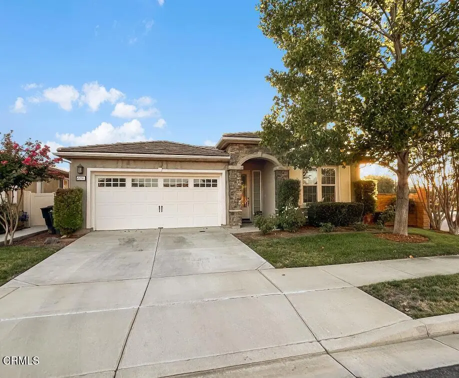 6116 Prague Place, Bakersfield, CA — listing photo 1