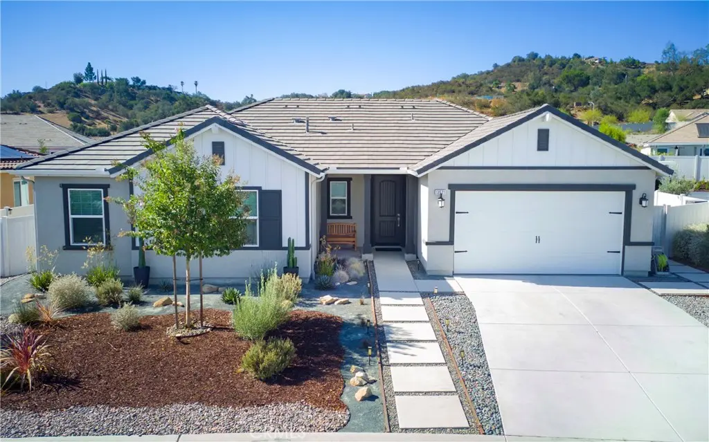 13521 Corral Court, Valley Center, CA — listing photo 1