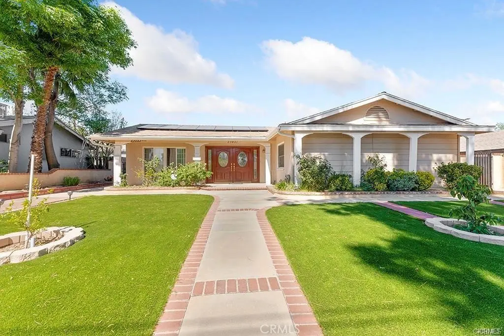 23021 Saticoy, West Hills, CA — listing photo 1