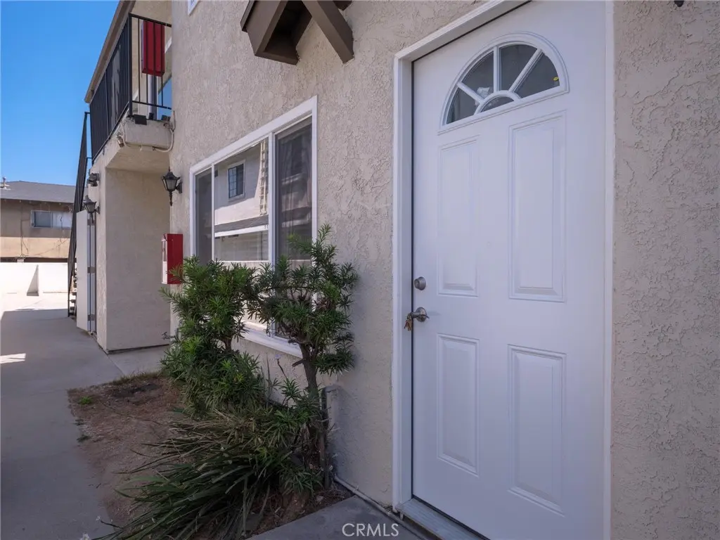 Condominium for rent at 104 N Atlantic C, Alhambra, CA featuring 2 beds and 2 baths