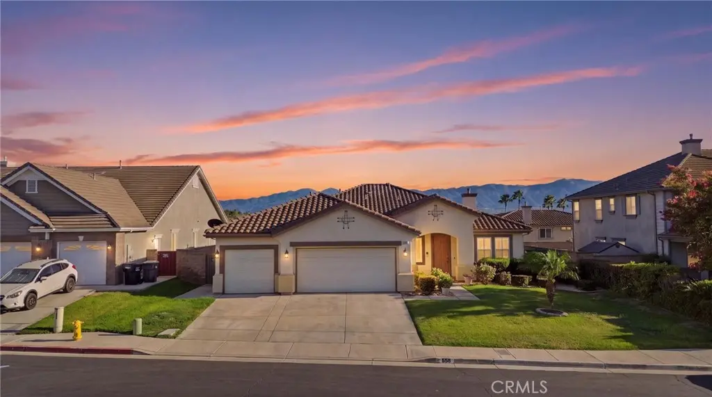 Single Family Residence for sale at 558 Calderone, Corona, CA featuring 4 beds and 3 baths