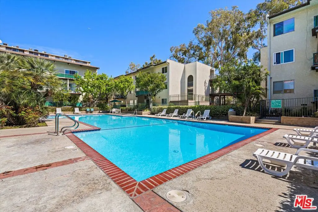5460 White Oak Avenue A105, Encino, CA — listing photo 1