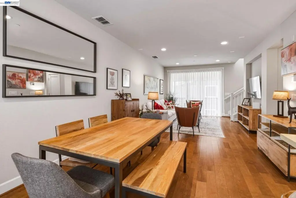 Condominium for sale at 389 Basswood Cmn 11, Livermore, CA featuring 2 beds and 3 baths