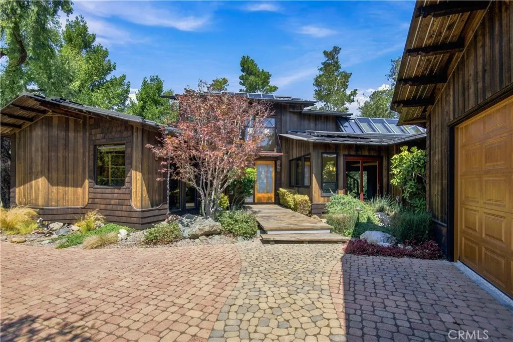 565 Chiswick Way, Cambria, CA — listing photo 1