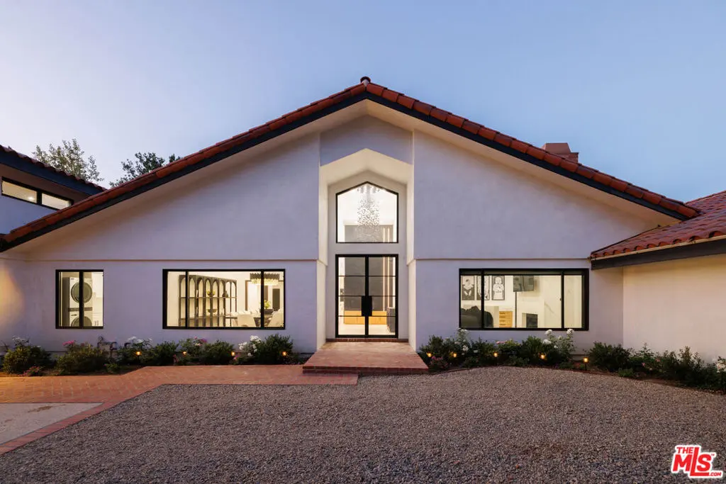 1396 Kingsboro Court, Westlake Village, CA — listing photo 1