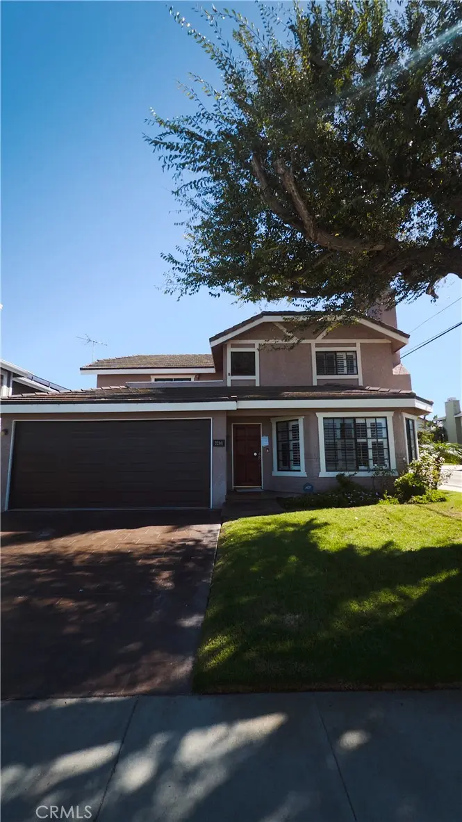 Condominium for rent at 2200 Graham, Redondo Beach, CA featuring 3 beds and 3 baths