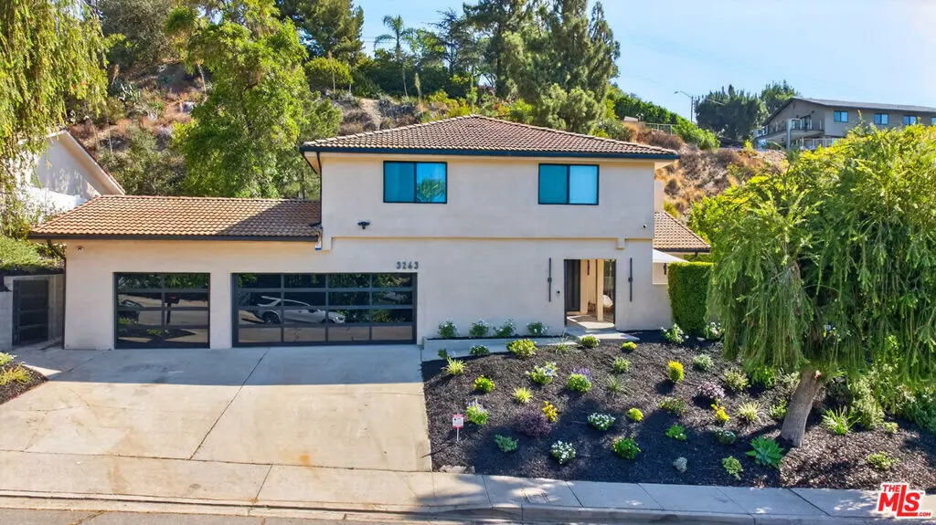 3243 Kirkham Drive, Glendale, CA — listing photo 1