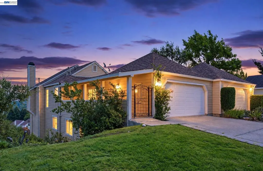 Residential for sale at 1823 Mockingbird Pl, Danville, CA featuring 5 beds and 4 baths