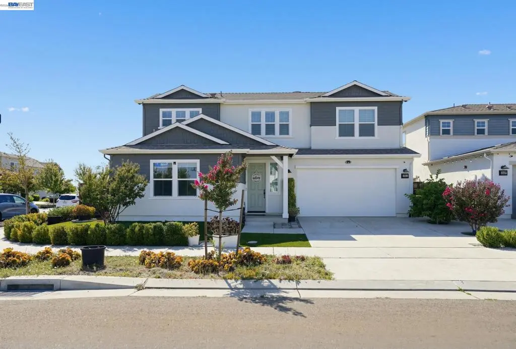 Single Family Residence for sale at 18511 Maynell Dr, Lathrop, CA featuring 4 beds and 4 baths