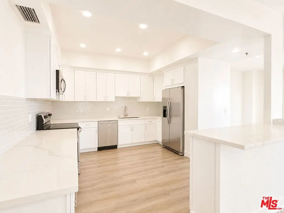 10390 WILSHIRE Boulevard 1805, Los Angeles, CA — listing photo 1