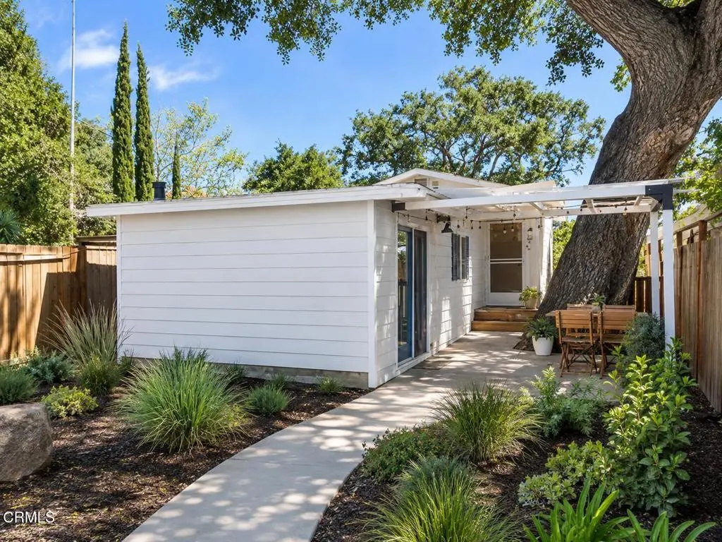 124 N Poli Avenue, Ojai, CA — listing photo 1