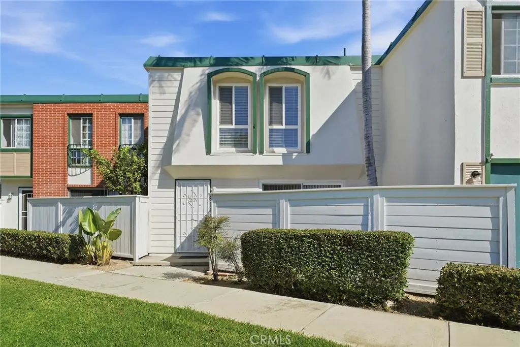 Condominium for sale at 8141 Firth, Buena Park, CA featuring 3 beds and 3 baths