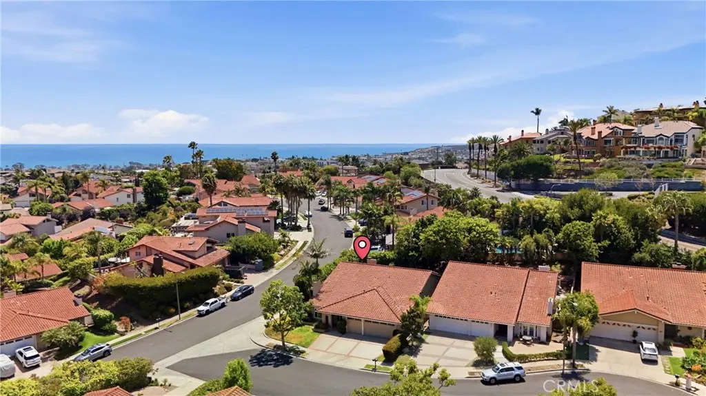 Single Family Residence for rent at 33651 Via Martos, Dana Point, CA featuring 4 beds and 3 baths