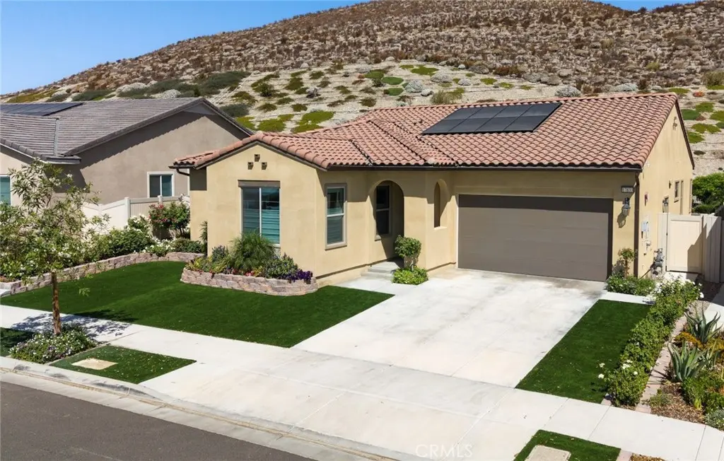 17833 Cirrus Drive, Canyon Country, CA — listing photo 1