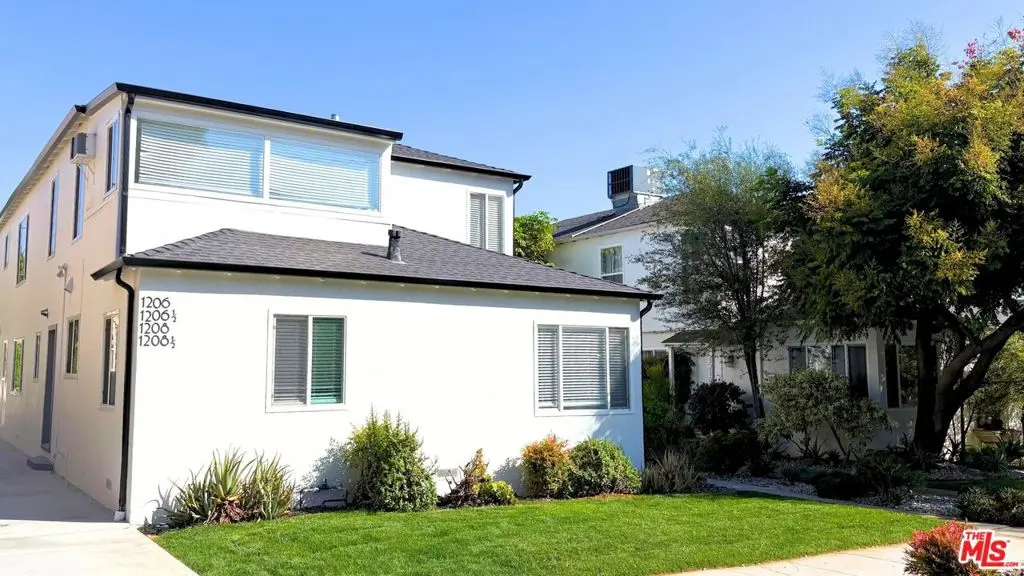 1208 S Cochran Avenue, Los Angeles, CA — listing photo 1