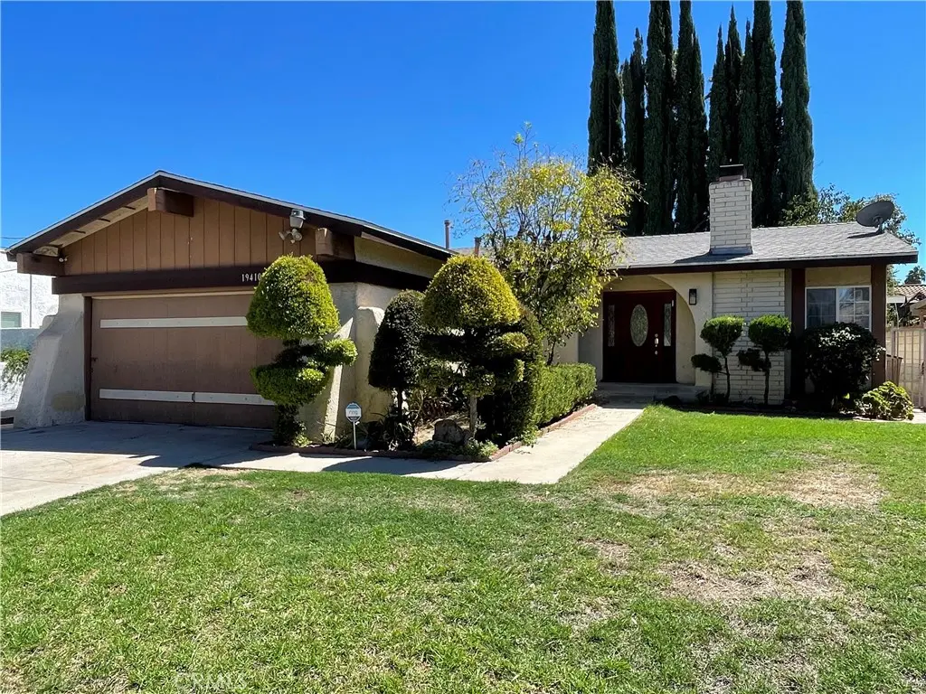 19410 Cohasset Street, Reseda, CA — listing photo 1