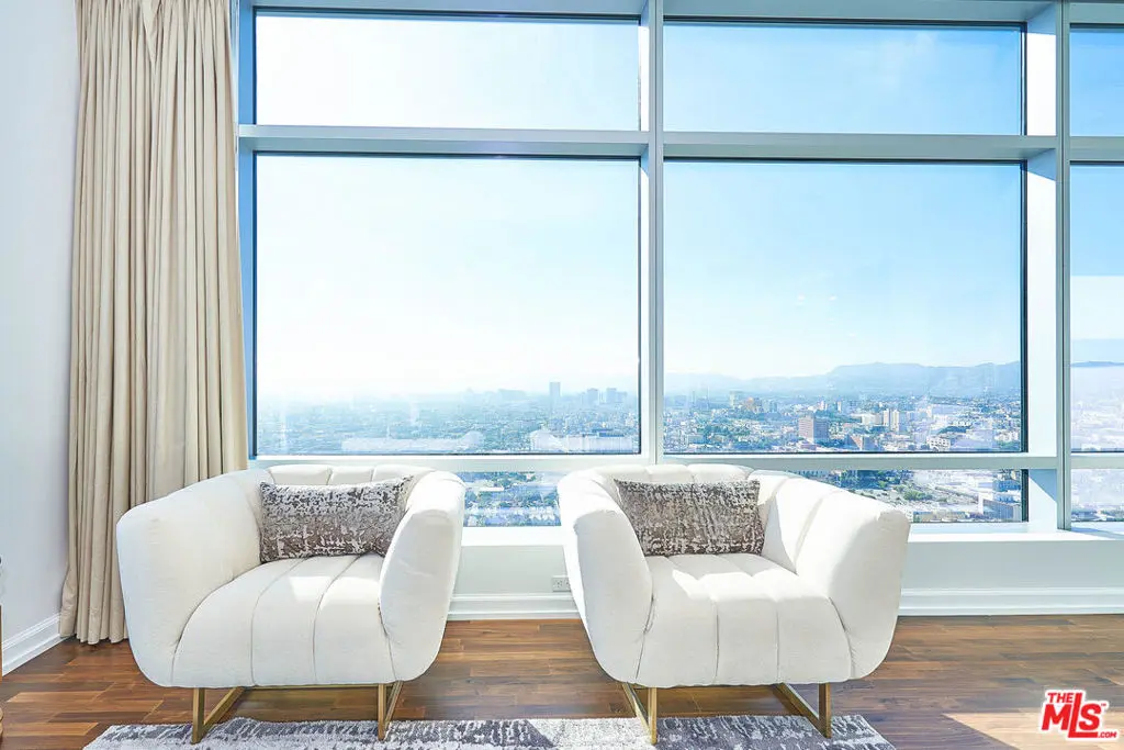 900 W Olympic Boulevard 37B, Los Angeles, CA — listing photo 1