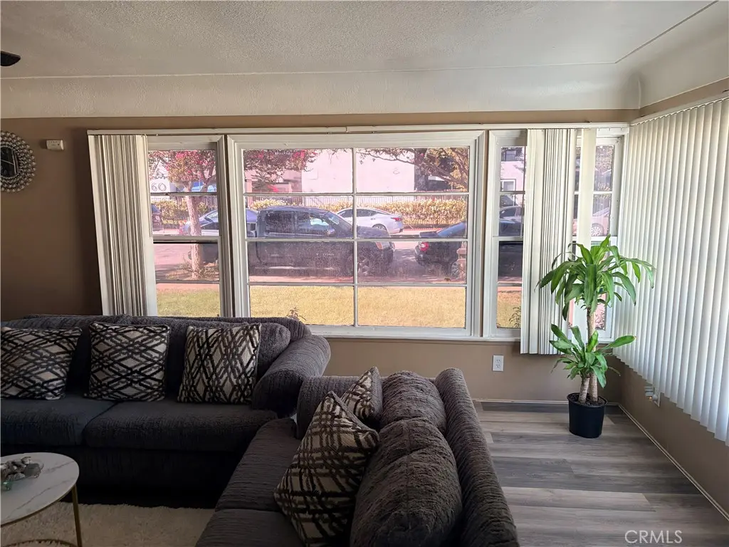 Duplex for sale at 559 W 25th, San Bernardino, CA featuring 4 beds and 3 baths