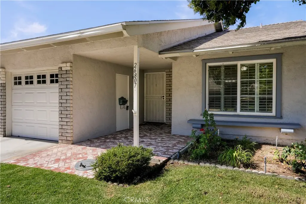 26807 Circle Of The Oaks, Newhall, CA — listing photo 1