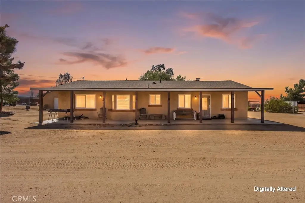 Single Family Residence for sale at 9650 Yucca, Apple Valley, CA featuring 3 beds and 3 baths