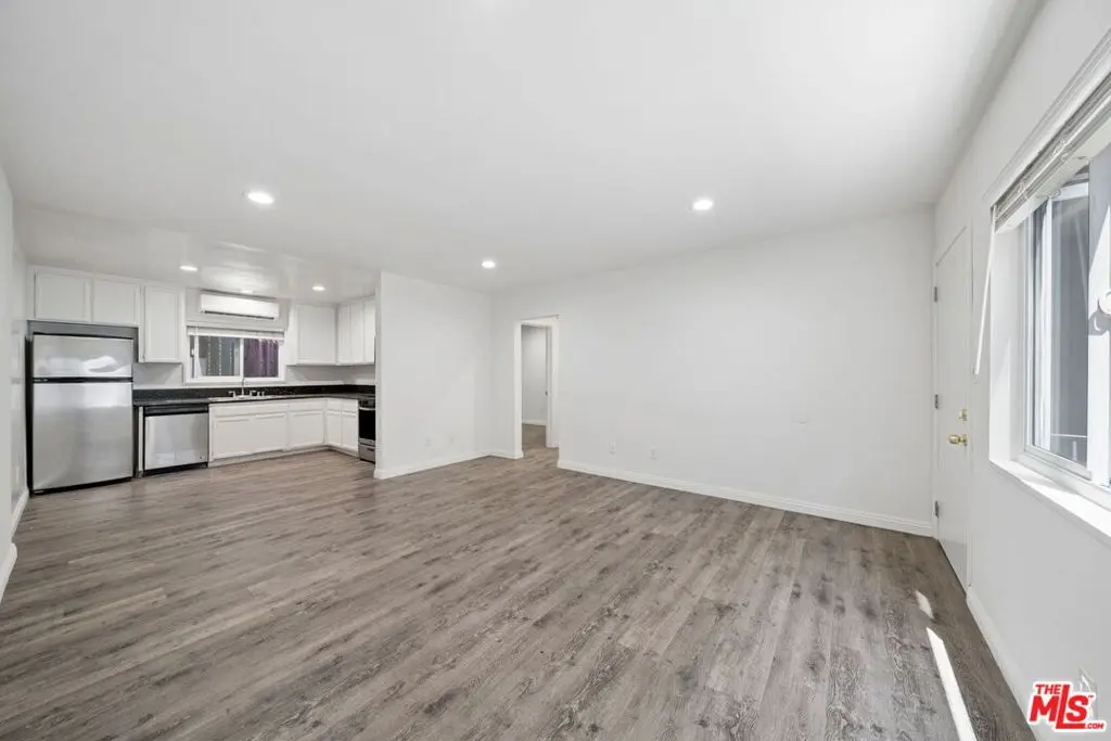 510 Pacific Avenue 3, Venice, CA — listing photo 1