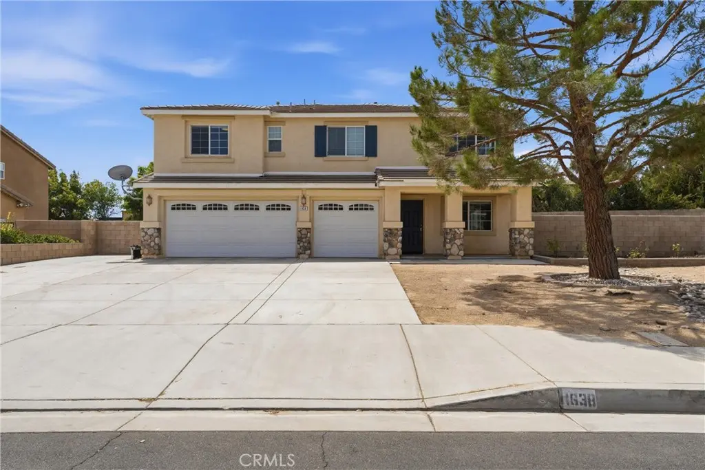 Single Family Residence for rent at 1638 E Miki Way, Lancaster, CA featuring 5 beds and 4 baths