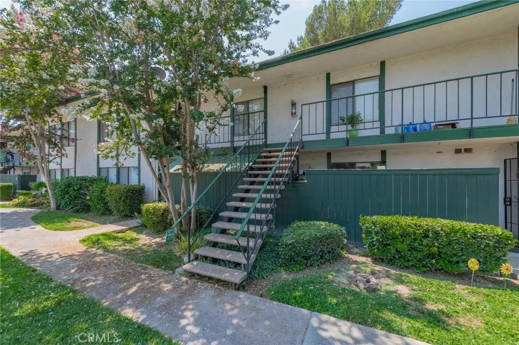 1735 E Washington Street F-26, Colton, CA — listing photo 1