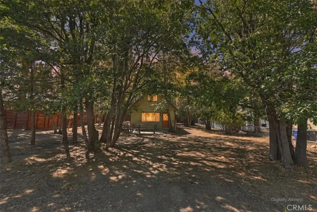 476 San Bernardino, Sugarloaf, CA — listing photo 1
