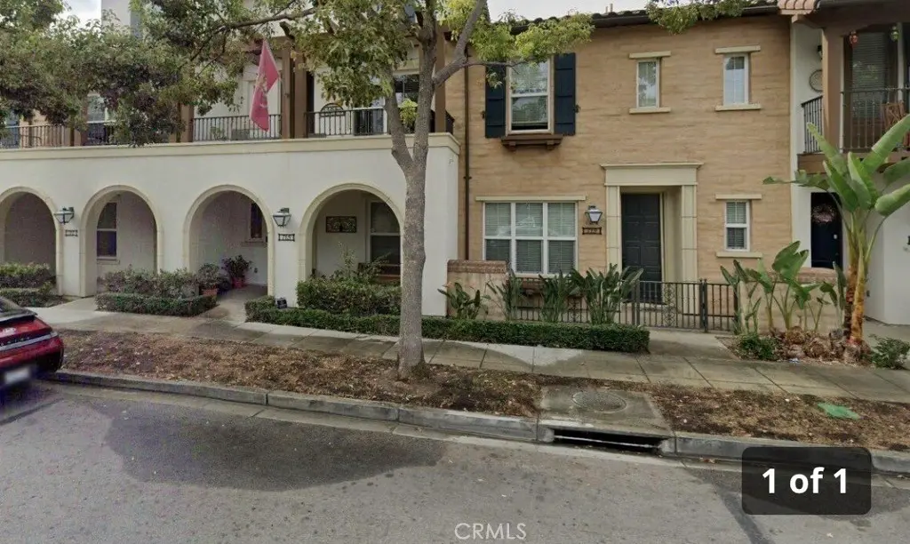Condominium for rent at 713 S Melrose, Anaheim, CA featuring 3 beds and 3 baths